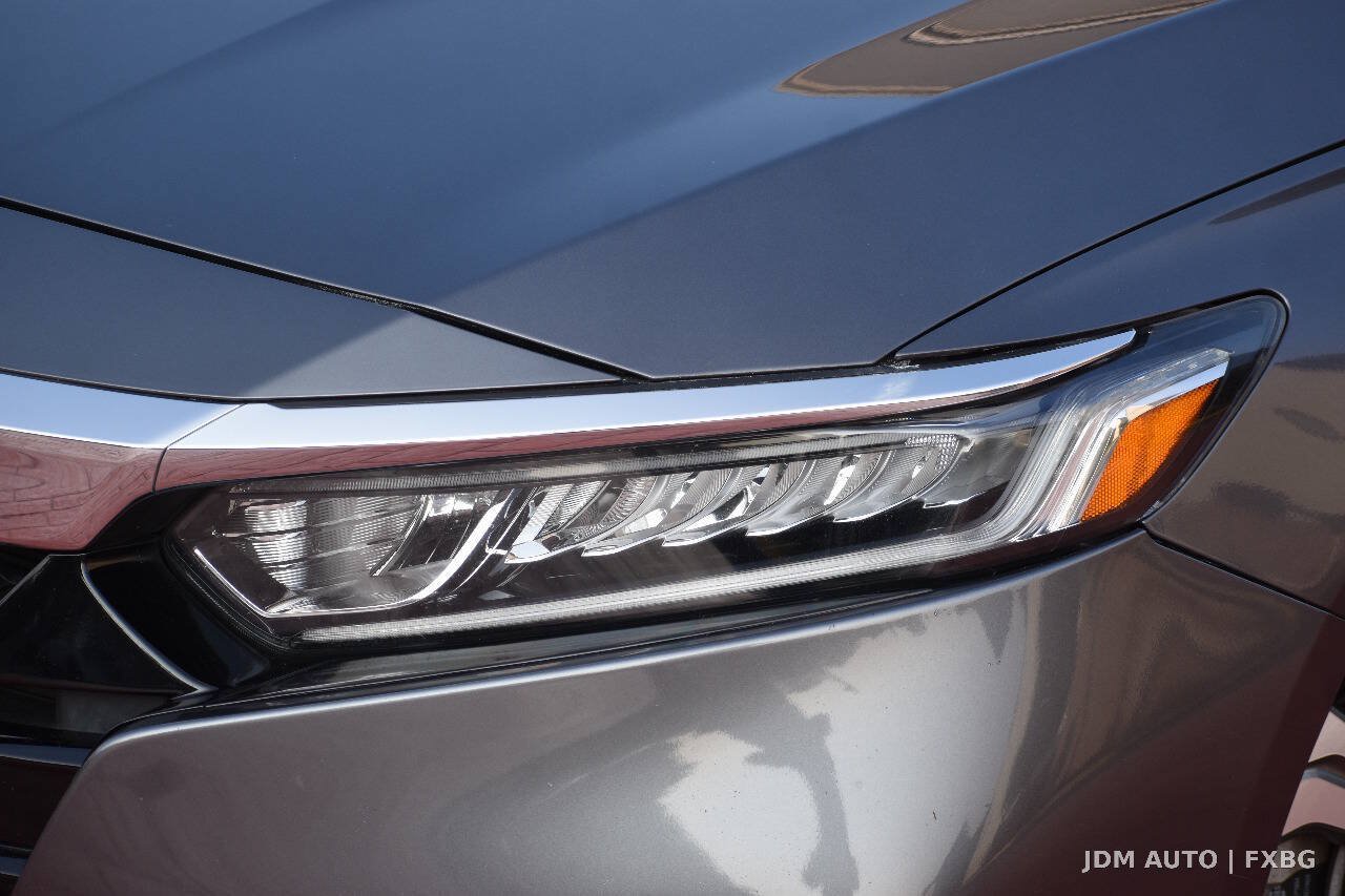 Used 2018 Honda Accord EX image 39