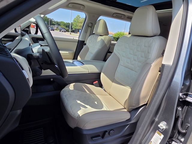 New 2026 Nissan Armada Platinum AWD/4WD image 9