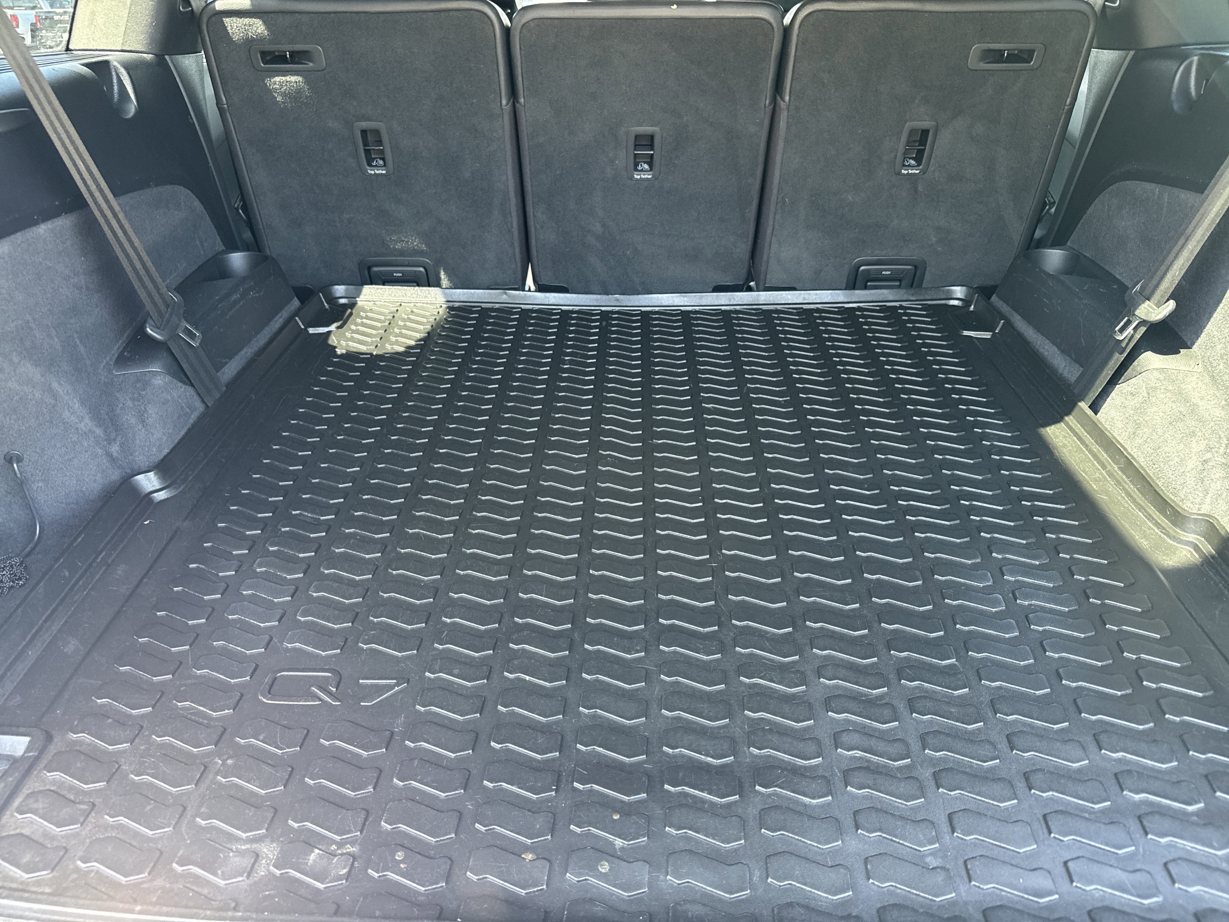 Used 2017 Audi Q7 3.0T Prestige AWD/4WD image 33