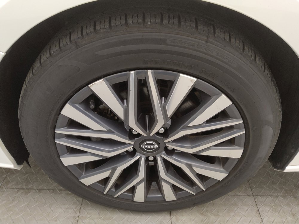 Used 2023 Nissan Altima 2.5 SV image 31