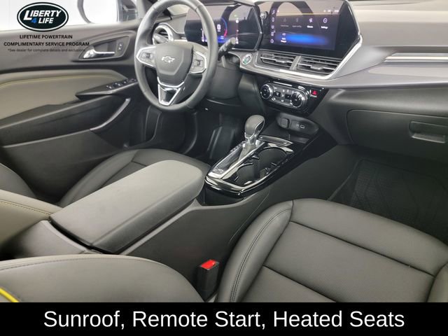 Used 2025 Chevrolet Trax ACTIV w/ Sunroof Package image 35