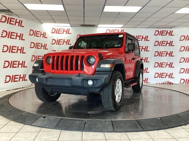 Used 2019 Jeep Wrangler Sport AWD/4WD image 3