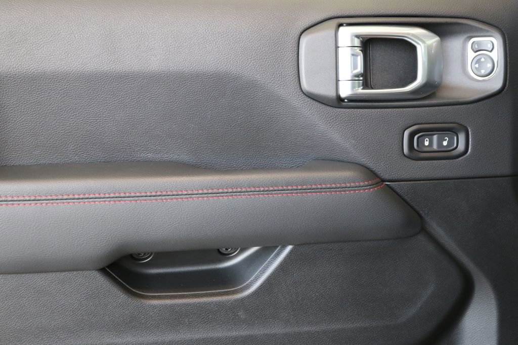 Used 2022 Jeep Gladiator Rubicon w/ LED Lighting Group image 15