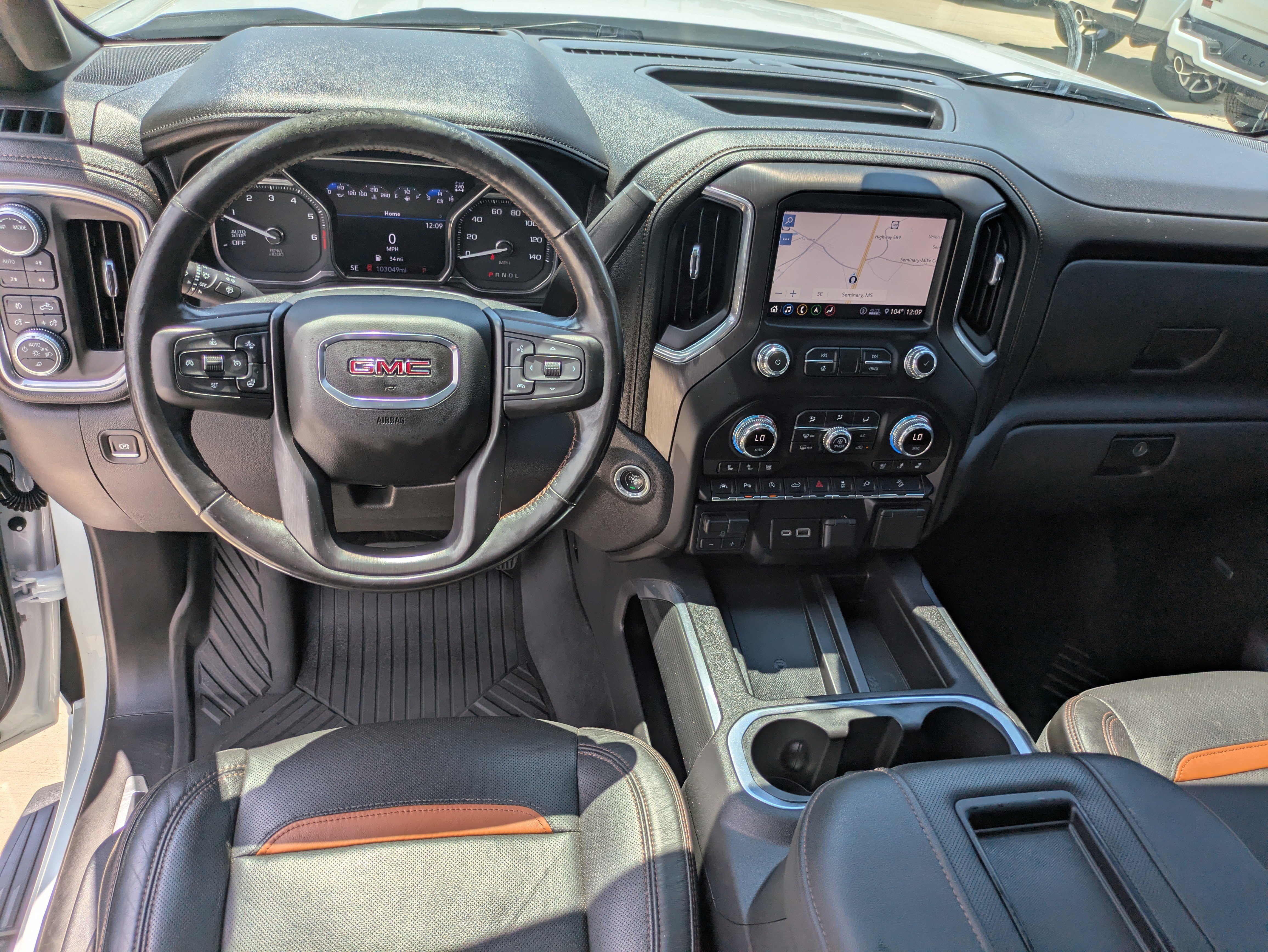 Used 2020 GMC Sierra 1500 AT4 w/ AT4 Premium Package image 14