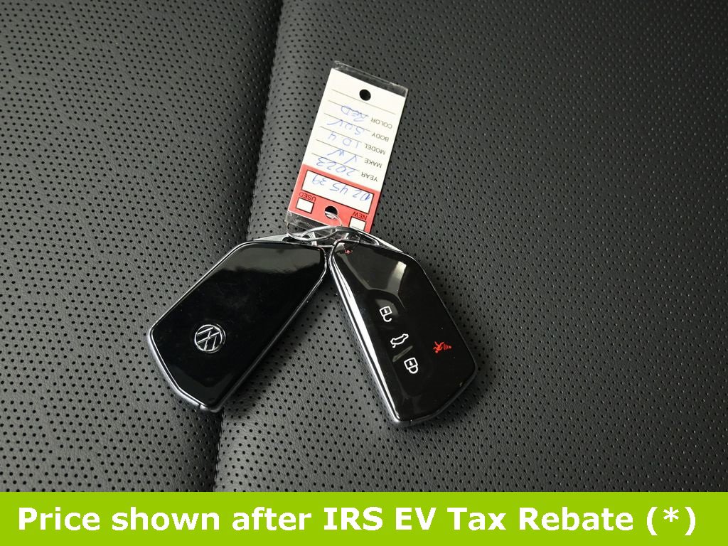 Used 2023 Volkswagen ID.4 S image 30