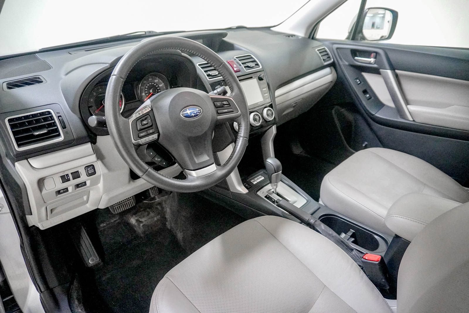 Used 2016 Subaru Forester 2.5i Limited w/ Popular Package #2 AWD/4WD image 21