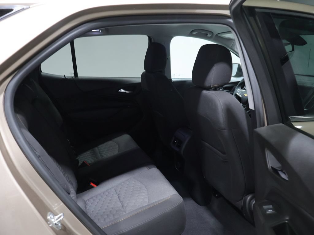Used 2018 Chevrolet Equinox LT AWD/4WD image 19