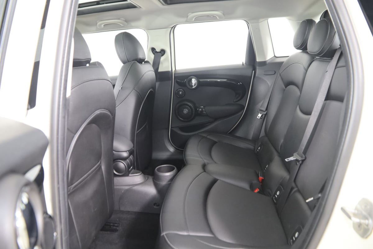 Used 2016 MINI Cooper S FWD image 47