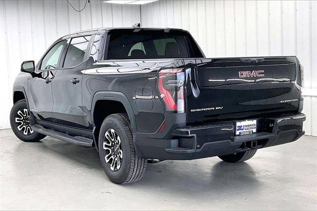 New 2026 GMC Sierra EV Elevation image 5