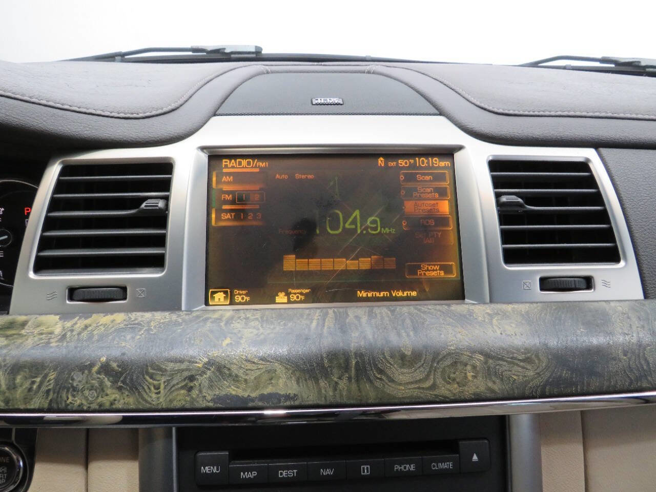 Used 2010 Lincoln MKS image 20