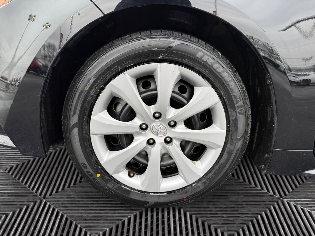 Certified 2024 Toyota Corolla LE image 14