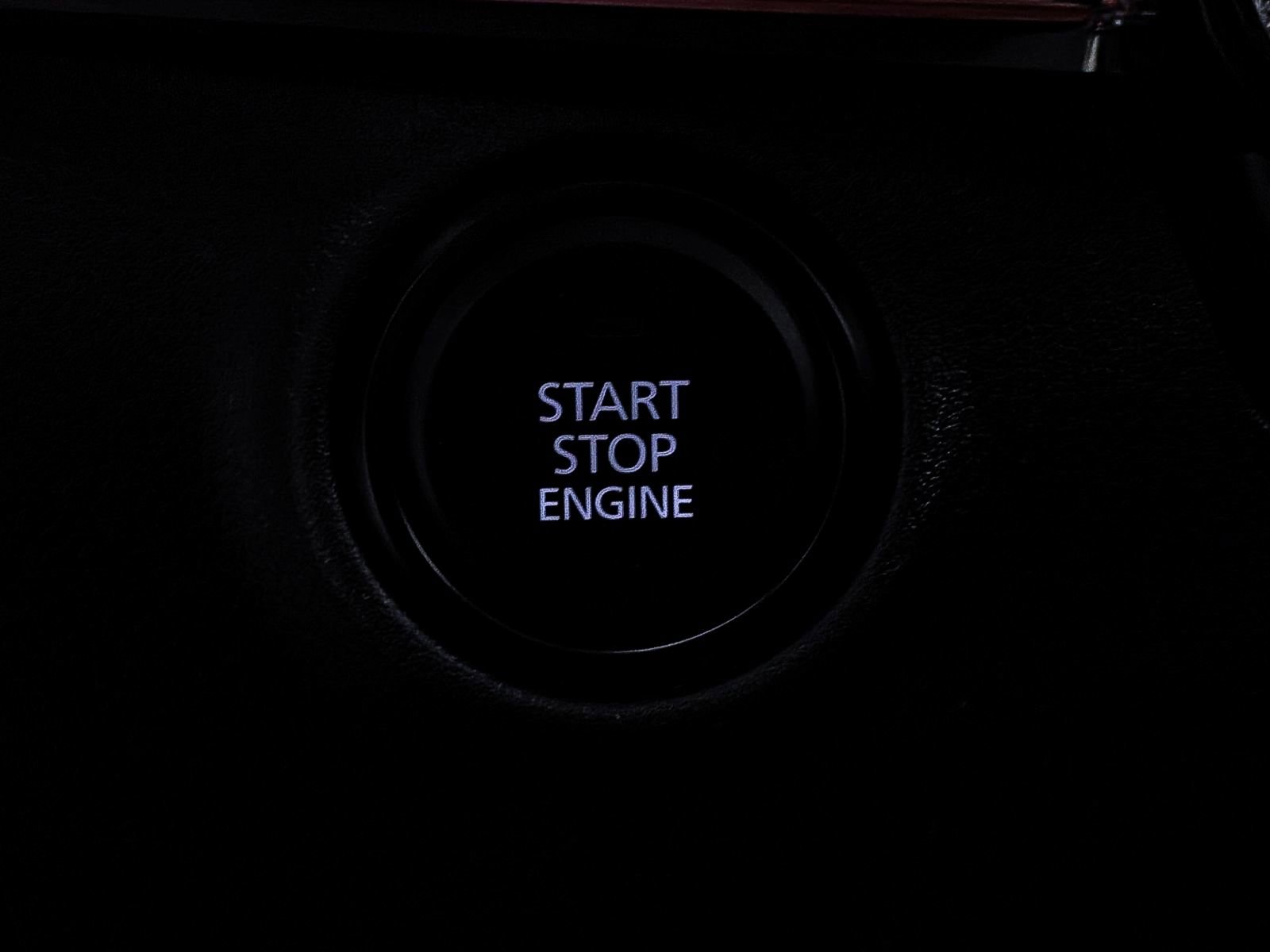 Used 2025 MAZDA MAZDA3 Carbon image 23