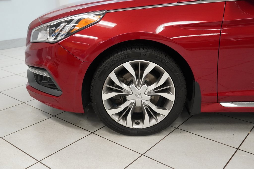 Used 2015 Hyundai Sonata Limited 2.0T image 15