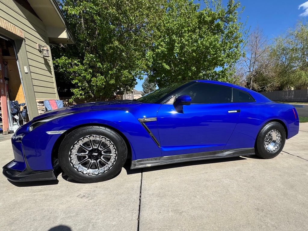 Used 2014 Nissan GT-R Black Edition AWD/4WD image 7