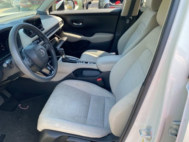 Used 2024 Honda HR-V LX image 13