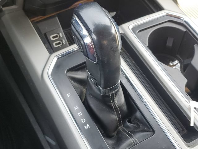 Used 2019 Ford F150 Lariat w/ Trailer Tow Package AWD/4WD image 34