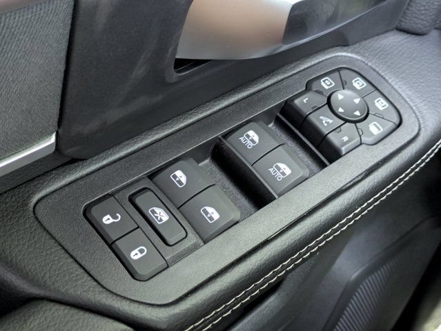 New 2026 RAM 3500 Big Horn AWD/4WD image 23