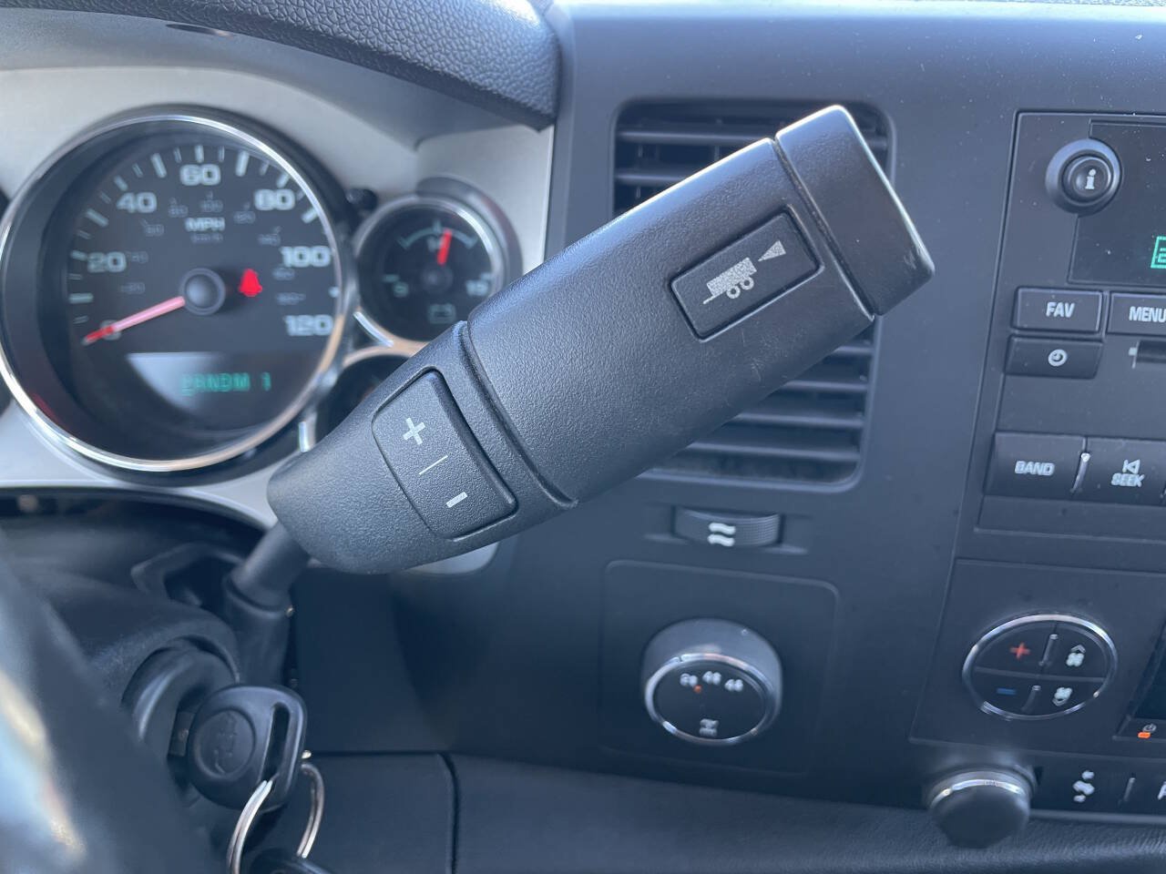 Used 2014 Chevrolet Silverado 2500 LT w/ Interior Plus Package AWD/4WD image 23