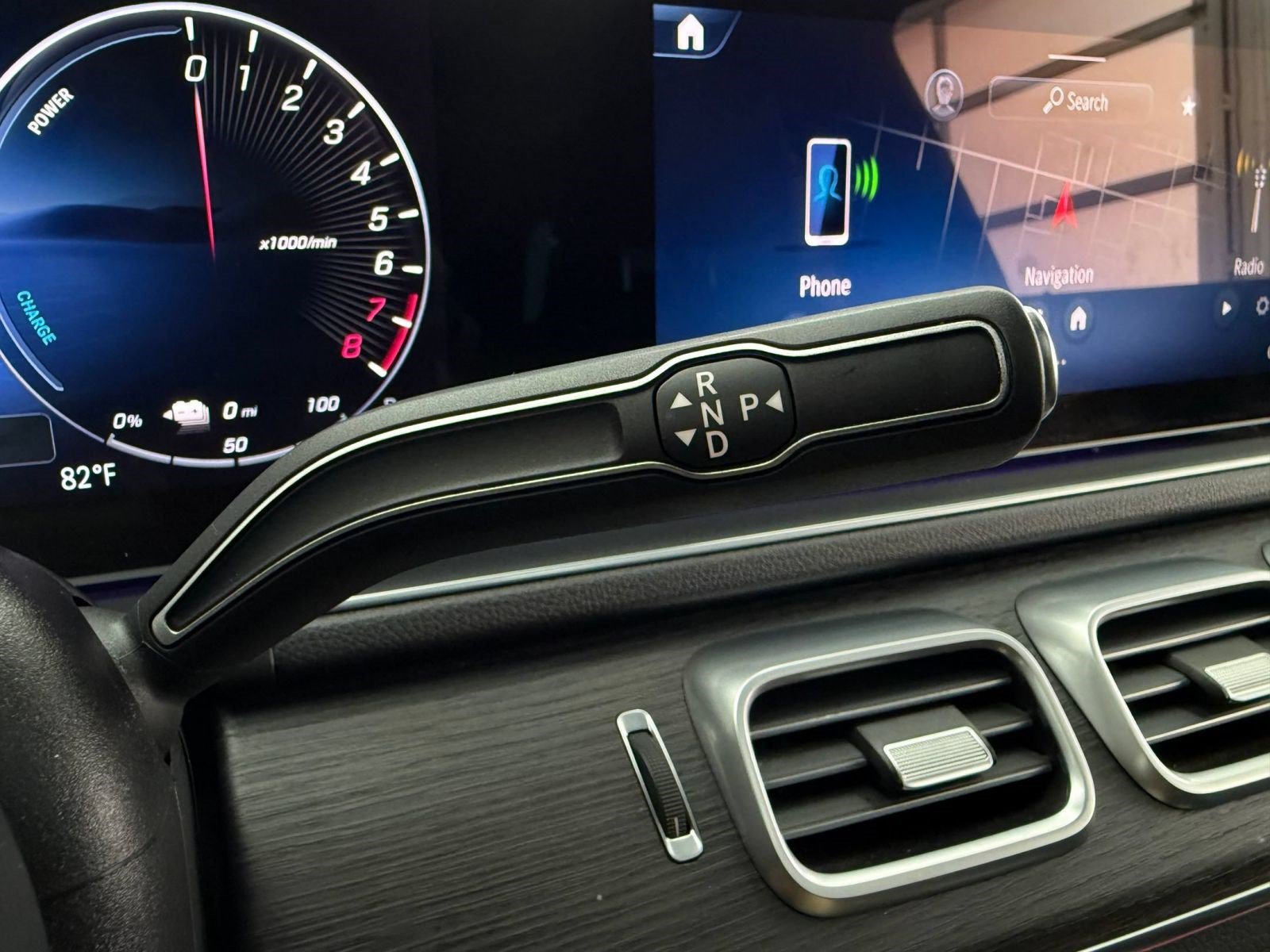 Certified 2025 Mercedes-Benz GLE 450e 4MATIC image 15