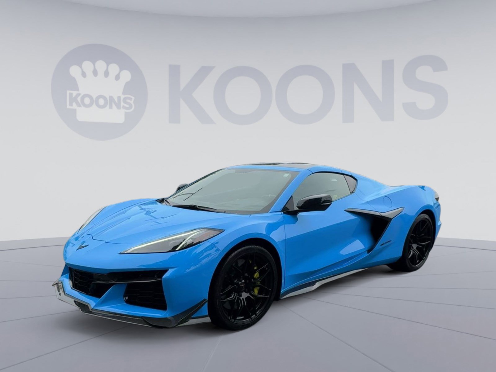 Used 2023 Chevrolet Corvette Z06 w/ Engine Appearance Package RWD image 4