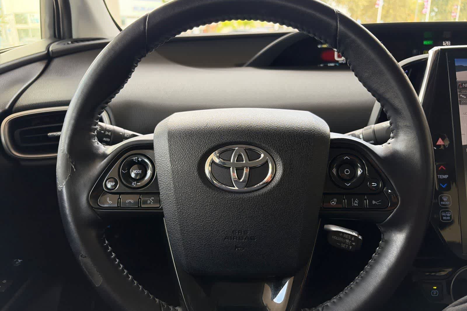 Used 2021 Toyota Prius Prime Limited FWD image 25
