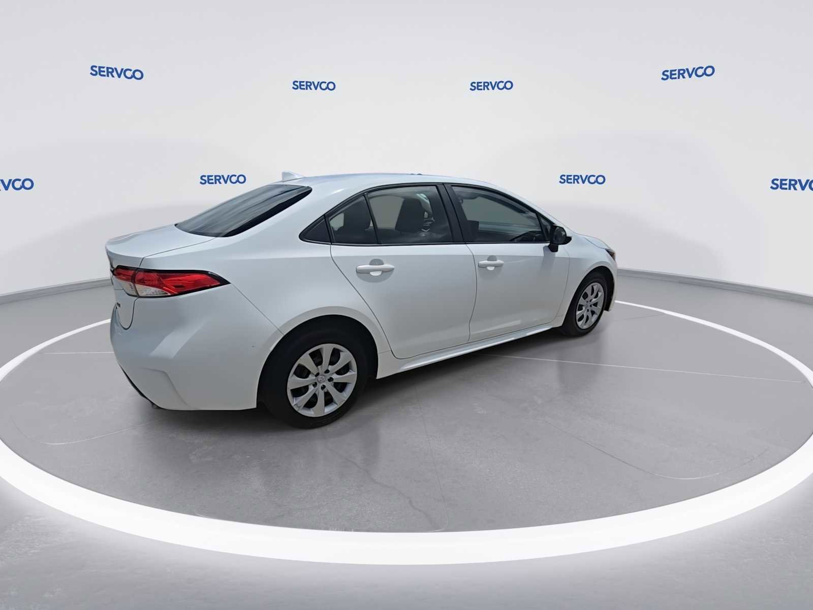 Used 2023 Toyota Corolla LE image 9