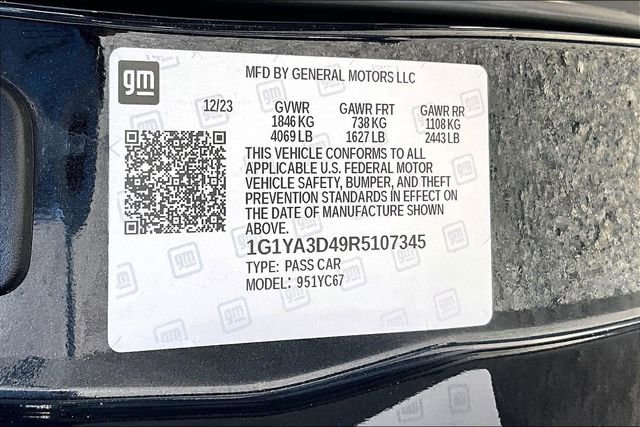 Used 2024 Chevrolet Corvette Stingray Convertible w/ 1LT image 16