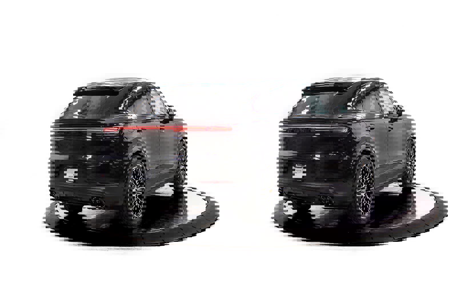 New 2026 Porsche Cayenne Coupe image 7