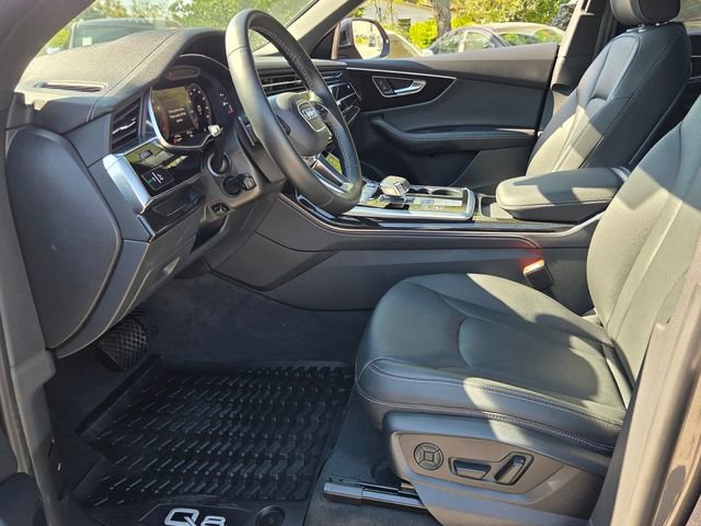 Used 2025 Audi Q8 Premium Plus image 12