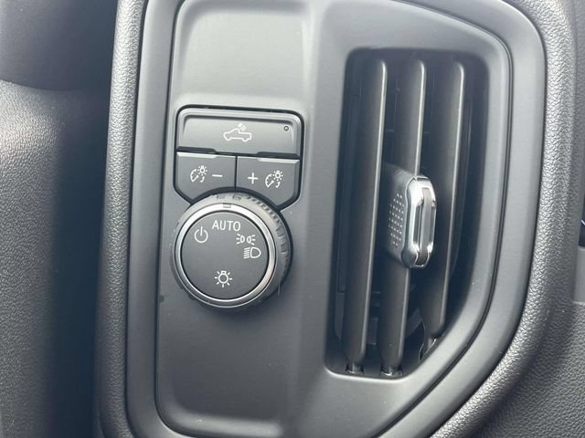Certified 2026 Chevrolet Silverado 1500 Custom w/ Turbomax Blackout Package RWD image 21