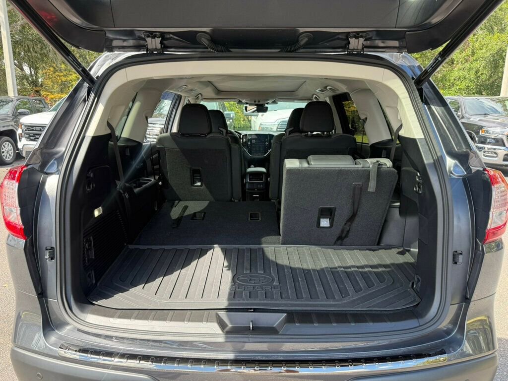 Used 2025 Subaru Ascent Onyx Edition w/ Onyx Package image 9