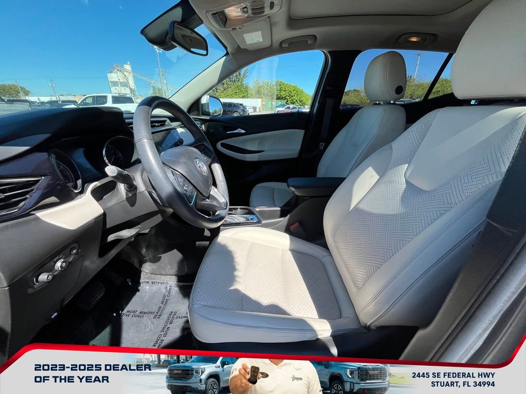 Used 2023 Buick Encore GX Essence w/ Experience Buick Package image 10