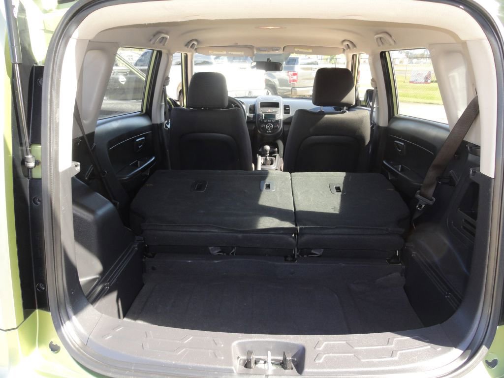 Used 2013 Kia Soul STICK SHIFT! image 12