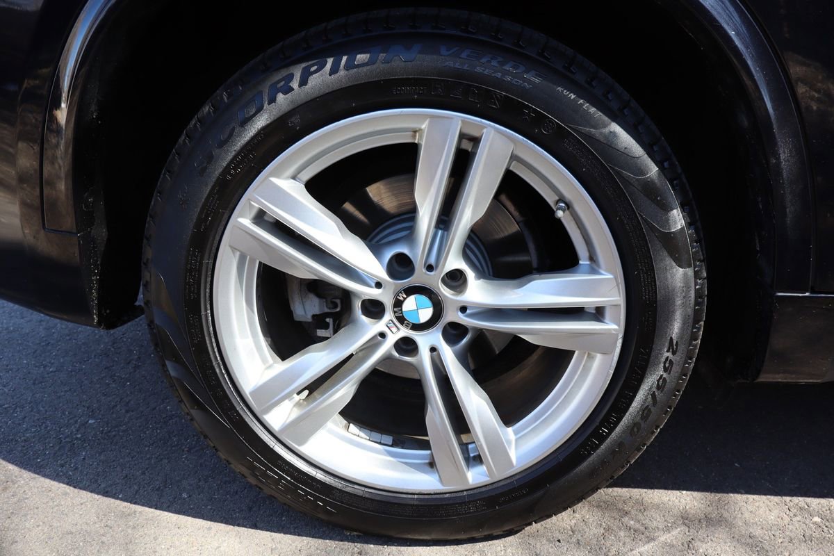 Used 2018 BMW X5 xDrive40e w/ M Sport Package image 44