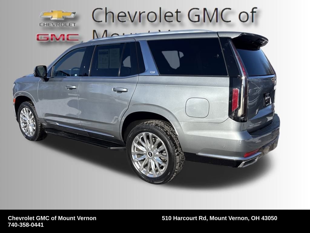 Used 2023 Cadillac Escalade Premium Luxury image 3