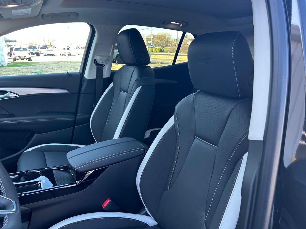 New 2026 Buick Envision Sport Touring AWD/4WD image 14