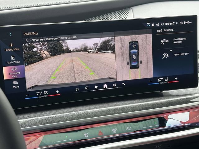 Used 2026 BMW 740i xDrive image 33