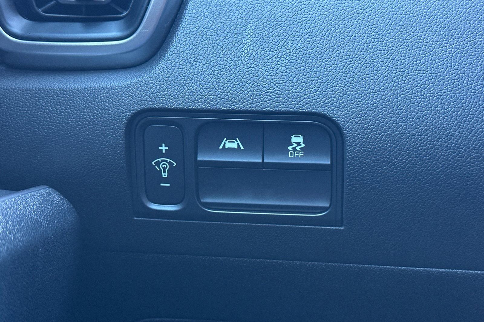 Used 2022 Kia Sorento LX image 31