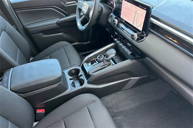 New 2025 GMC Canyon Elevation w/ Convenience Package image 15