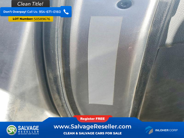 Used 2018 Chevrolet Suburban LT AWD/4WD image 16