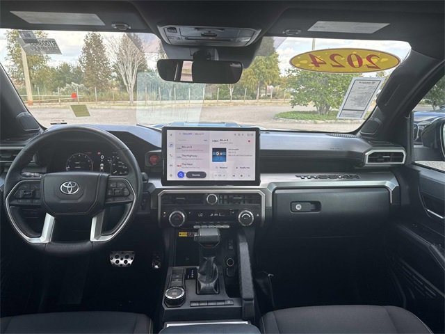 Used 2024 Toyota Tacoma TRD Sport image 16