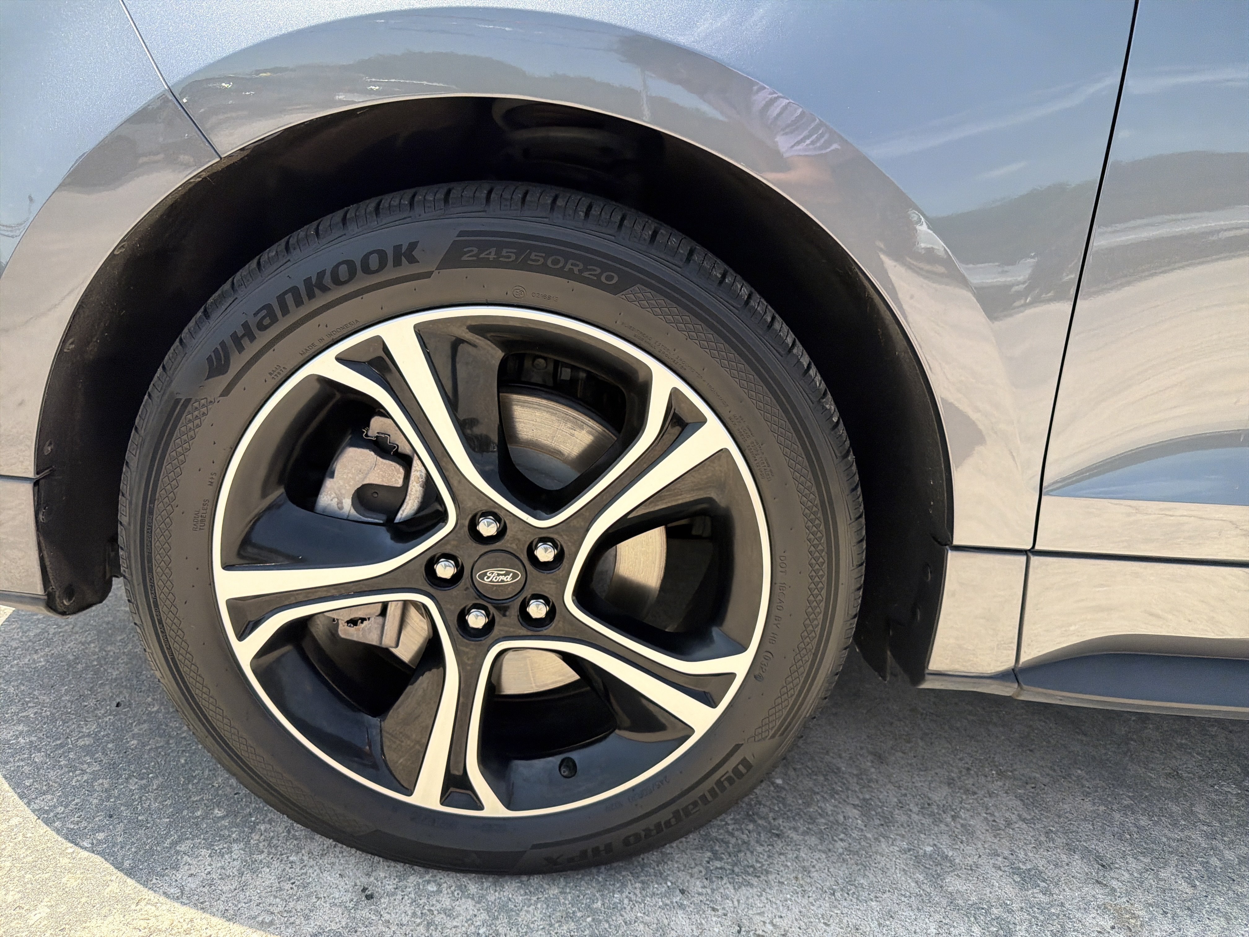 Used 2021 Ford Edge ST AWD/4WD image 9