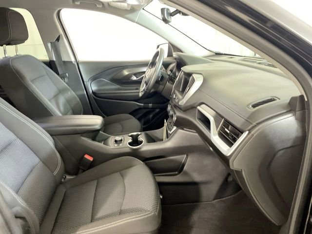 Used 2023 GMC Terrain SLE w/ Driver Convenience Package image 35