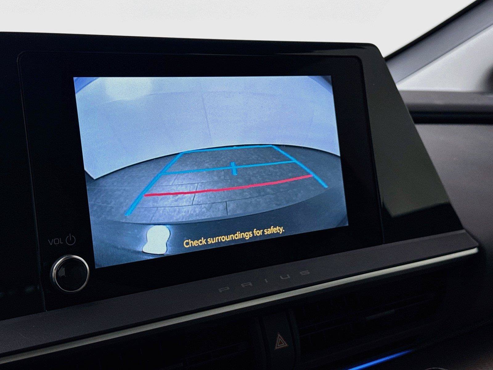 Certified 2026 Toyota Prius XLE FWD image 25