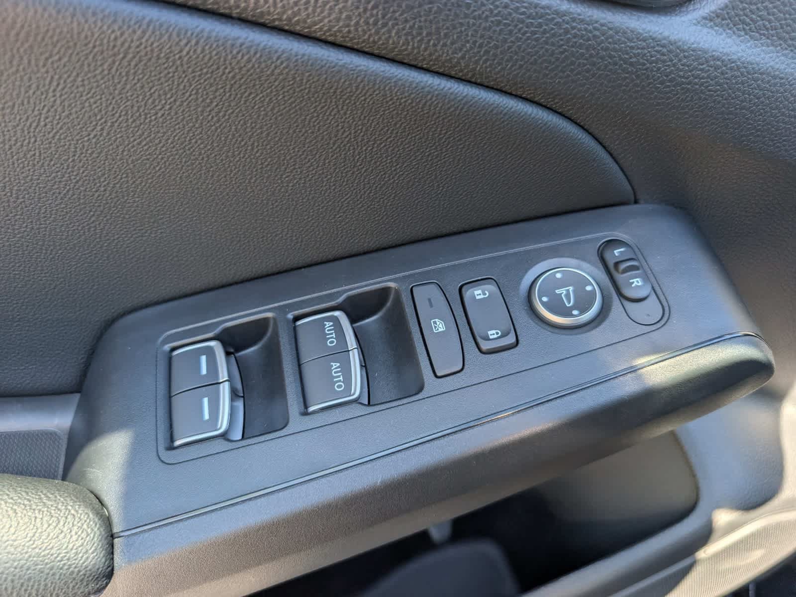Certified 2024 Honda Civic EX-L image 18