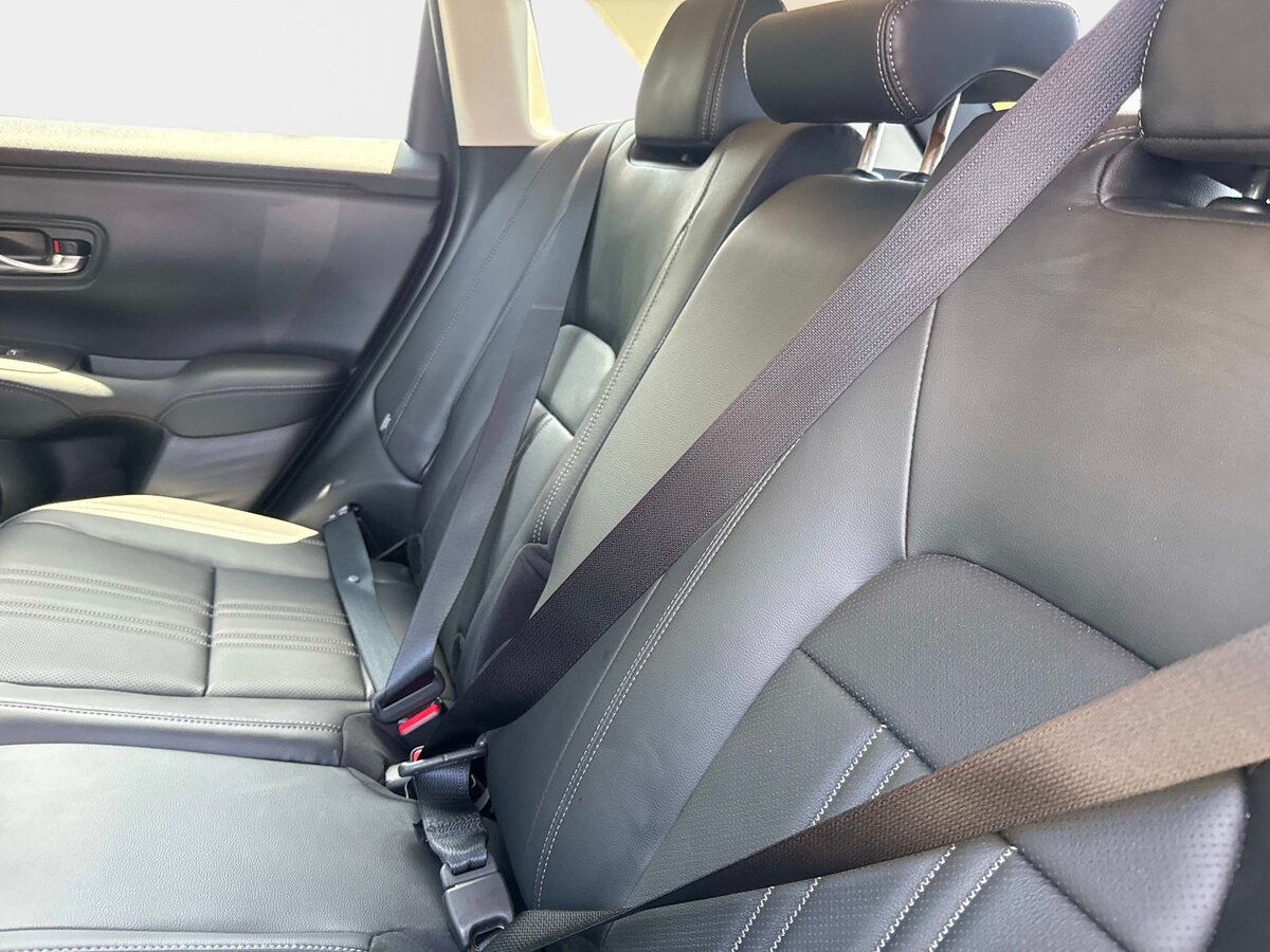 Used 2024 Honda HR-V EX-L image 12