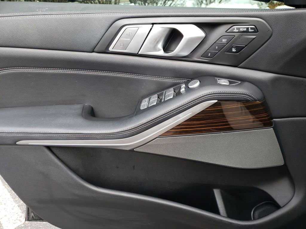 Used 2019 BMW X7 xDrive40i w/ Premium Package image 23