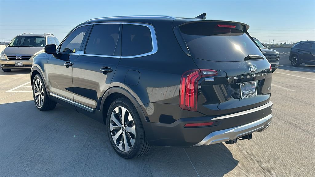 Used 2021 Kia Telluride EX w/ EX Premium Package image 11