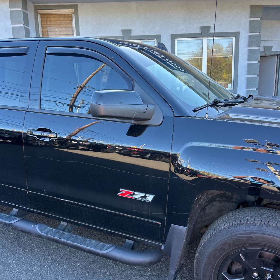 Used 2017 Chevrolet Silverado 1500 LTZ Z71 w/ LTZ Plus Package image 12