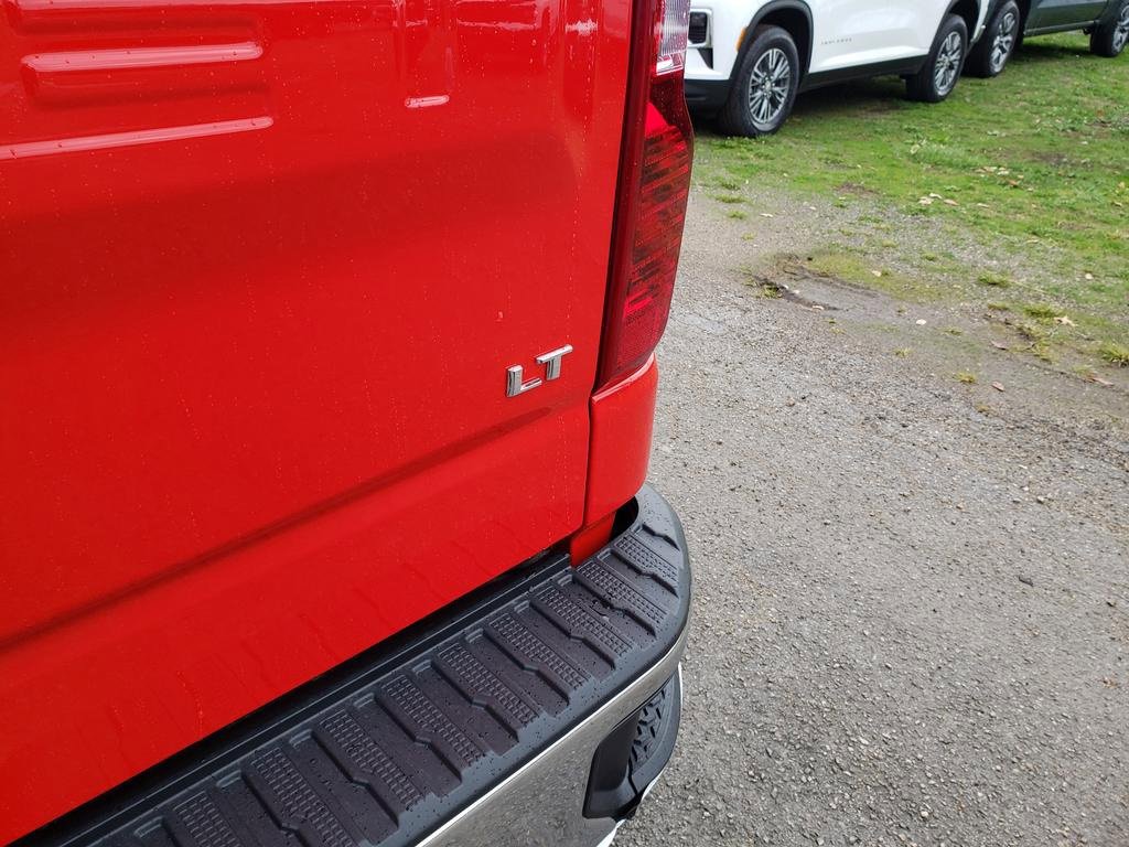New 2026 Chevrolet Silverado 1500 LT image 12